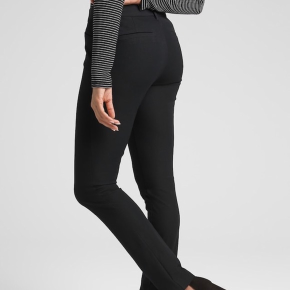 Gap True Straight Two-Way Stretch Pants in Black - Picture 2 of 5
